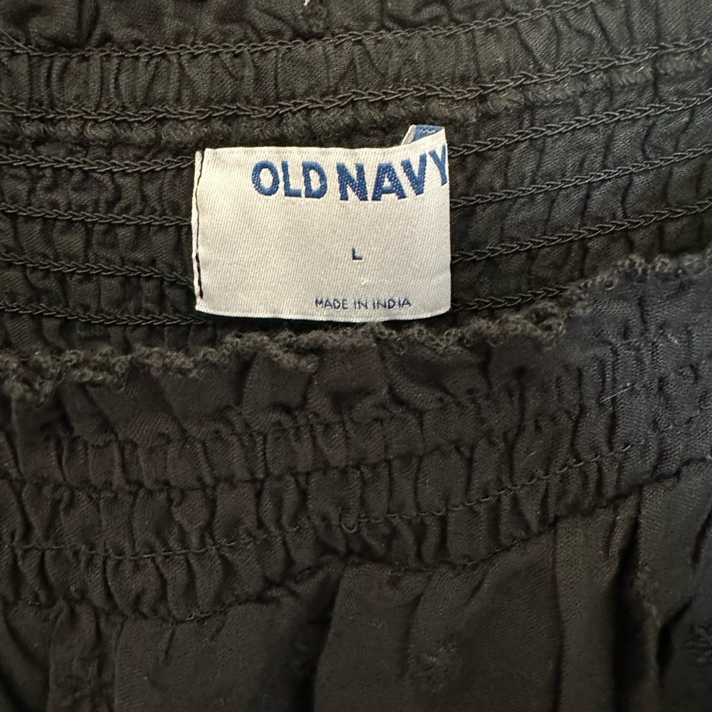 Old navy Lacey peplum top black large - Picture 4 of 4